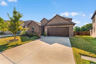 277 Allegheny Drive, Burleson, TX 76028