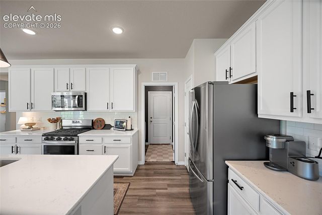 140 Wild Grass Way, Colorado Springs, CO 80919