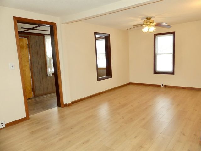 26 Whitin Ave, Chicopee, MA 01013