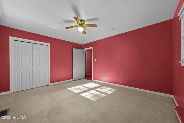 916 N Pembroke Avenue N, Ahoskie, NC 27910