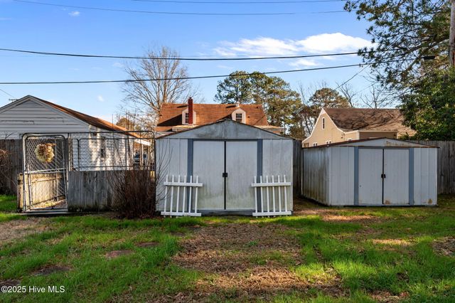 916 N Pembroke Avenue N, Ahoskie, NC 27910