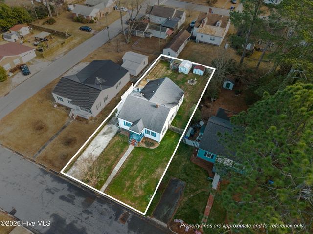 916 N Pembroke Avenue N, Ahoskie, NC 27910