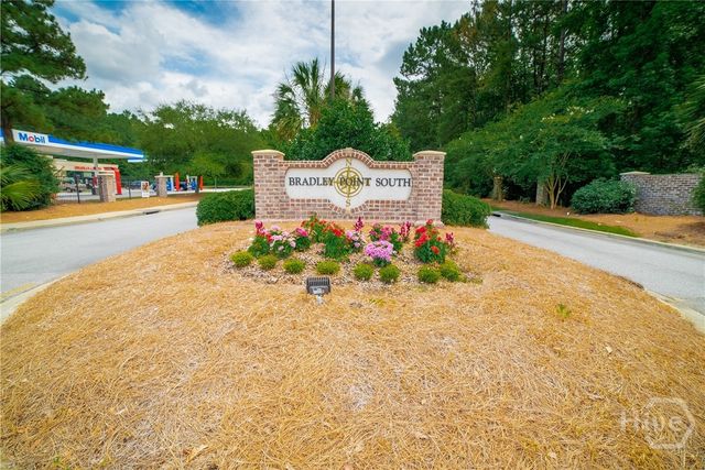 28 Dunnoman Drive, Savannah, GA 31419