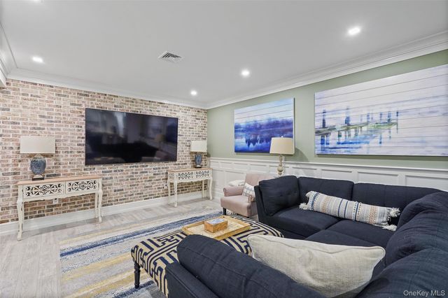 4 Goldman Court, Cortlandt Manor, NY 10567