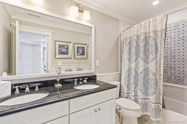 4 Goldman Court, Cortlandt Manor, NY 10567