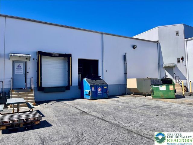 90 South Commerce Way suite 103, Hanover Twp, PA 18017