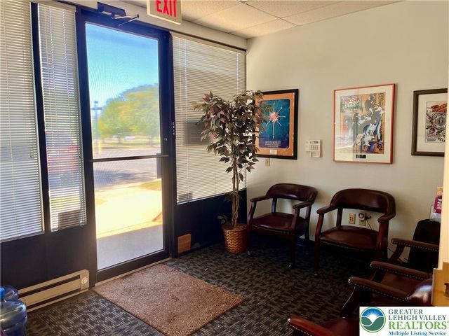 90 South Commerce Way suite 103, Hanover Twp, PA 18017