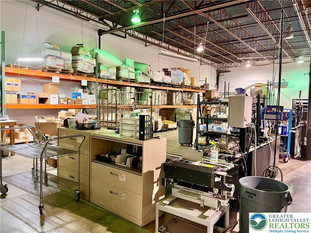 90 South Commerce Way suite 103, Hanover Twp, PA 18017