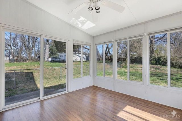 4238 Leonard Avenue, St Bernard, OH 45217