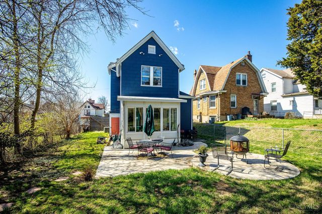 4238 Leonard Avenue, St Bernard, OH 45217