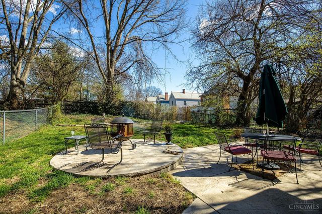 4238 Leonard Avenue, St Bernard, OH 45217