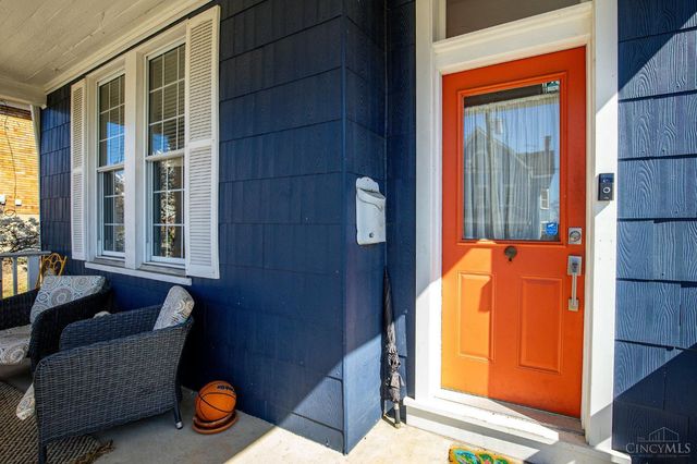 4238 Leonard Avenue, St Bernard, OH 45217