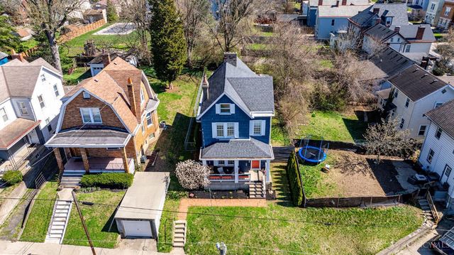 4238 Leonard Avenue, St Bernard, OH 45217