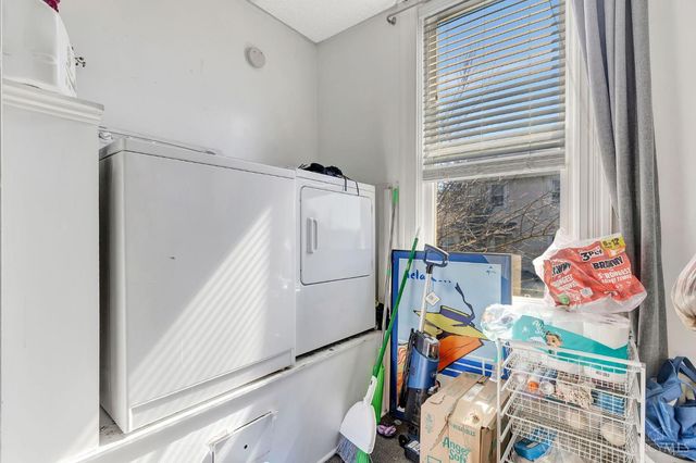 4238 Leonard Avenue, St Bernard, OH 45217