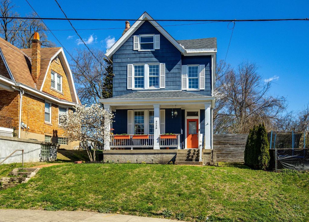 4238 Leonard Avenue, St Bernard, OH 45217