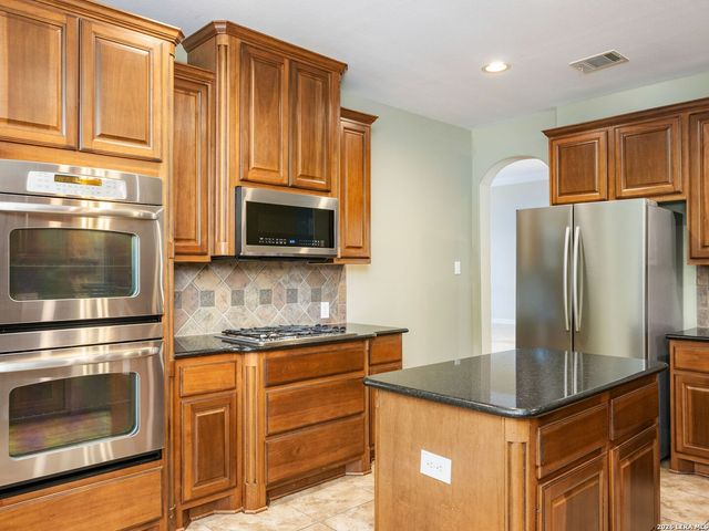 21502 Granada Hill, San Antonio, TX 78256