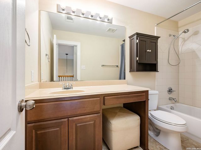 21502 Granada Hill, San Antonio, TX 78256