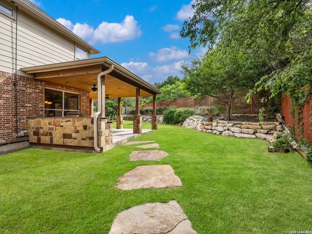 21502 Granada Hill, San Antonio, TX 78256
