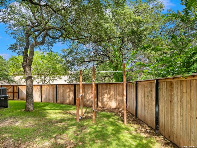 21502 Granada Hill, San Antonio, TX 78256