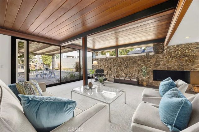 10662 Crawford Canyon, North Tustin, CA 92705