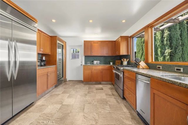 10662 Crawford Canyon, North Tustin, CA 92705