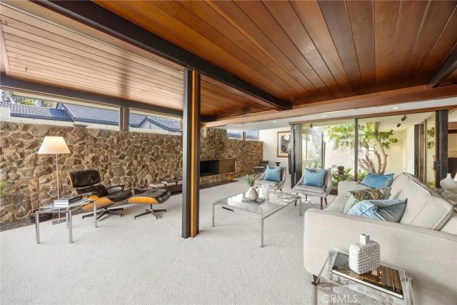 10662 Crawford Canyon, North Tustin, CA 92705