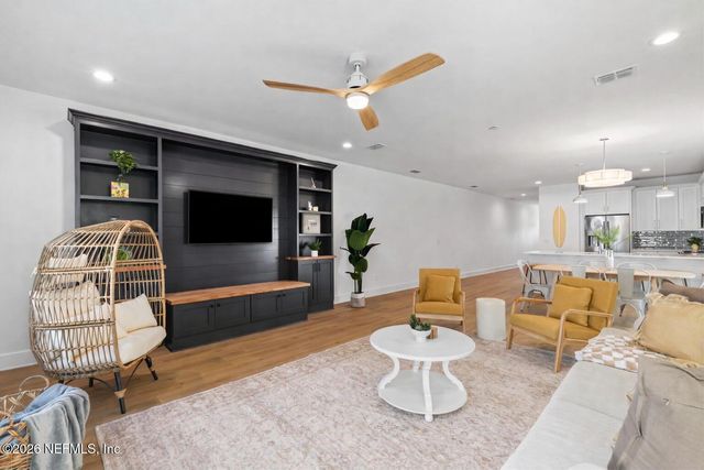 921-925 2ND Avenue S, Jacksonville Beach, FL 32250