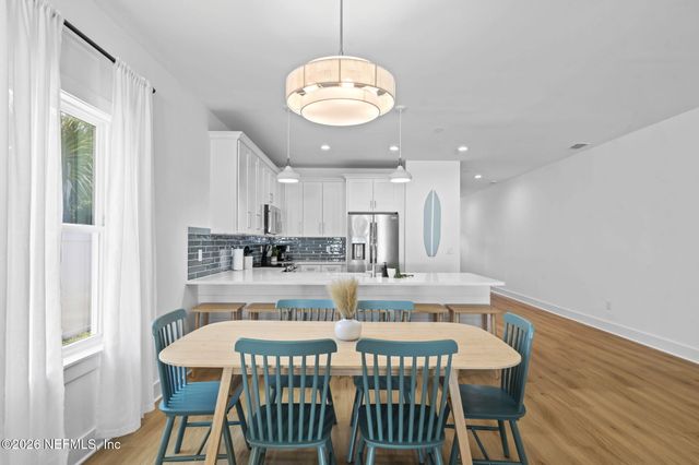 921-925 2ND Avenue S, Jacksonville Beach, FL 32250