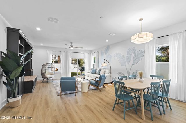 921-925 2ND Avenue S, Jacksonville Beach, FL 32250