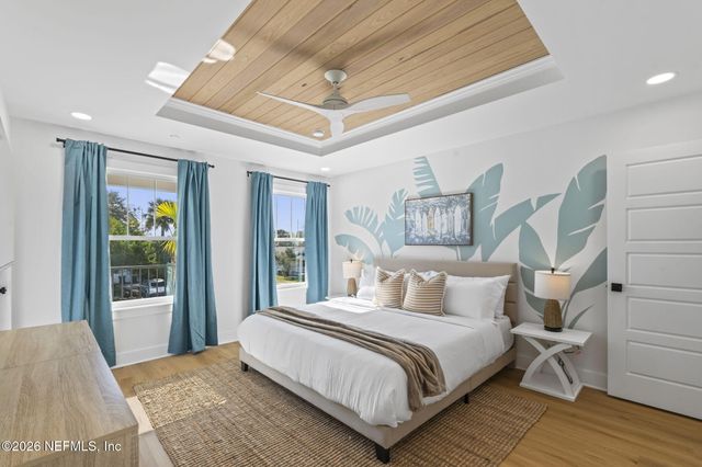 921-925 2ND Avenue S, Jacksonville Beach, FL 32250