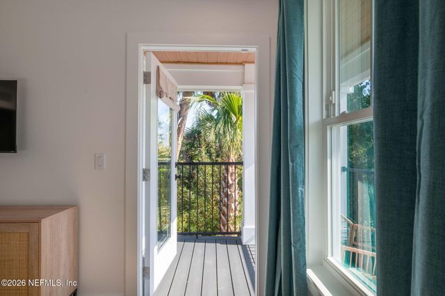 921-925 2ND Avenue S, Jacksonville Beach, FL 32250