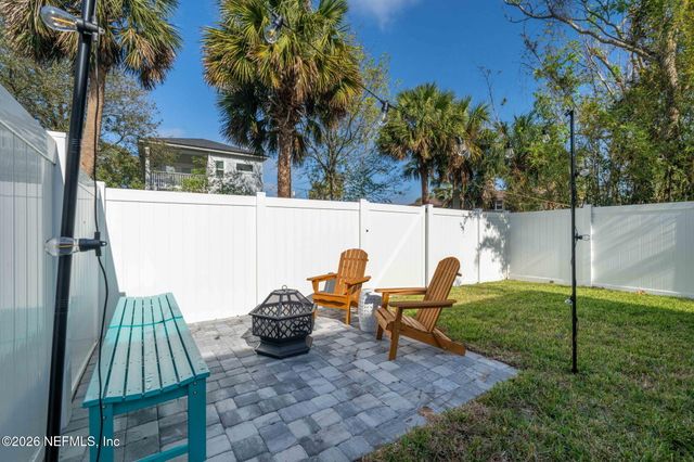 921-925 2ND Avenue S, Jacksonville Beach, FL 32250