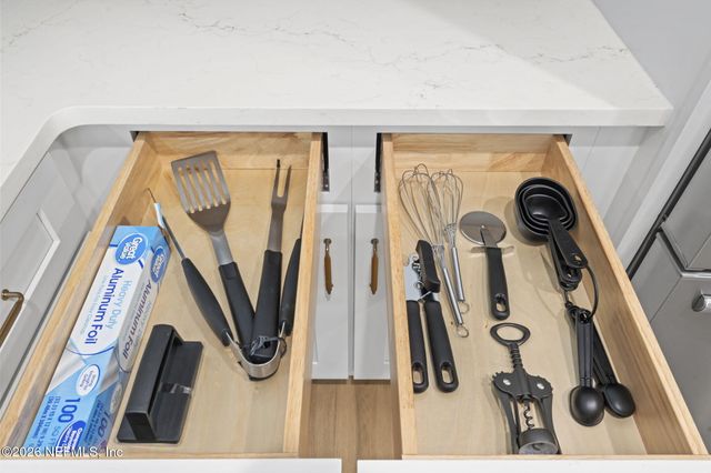 921-925 2ND Avenue S, Jacksonville Beach, FL 32250