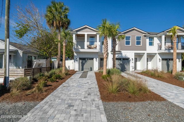 921-925 2ND Avenue S, Jacksonville Beach, FL 32250