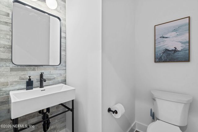 921-925 2ND Avenue S, Jacksonville Beach, FL 32250