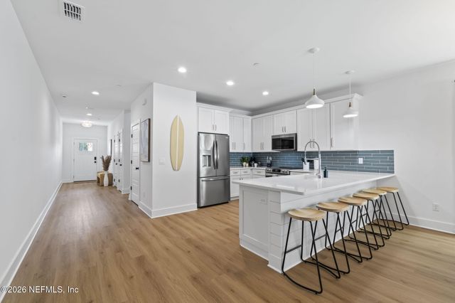 921-925 2ND Avenue S, Jacksonville Beach, FL 32250