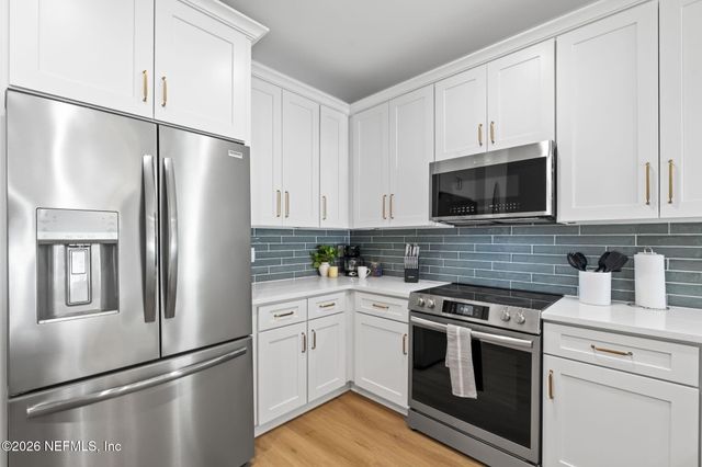 921-925 2ND Avenue S, Jacksonville Beach, FL 32250