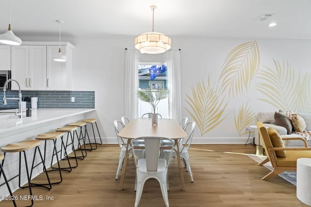 921-925 2ND Avenue S, Jacksonville Beach, FL 32250