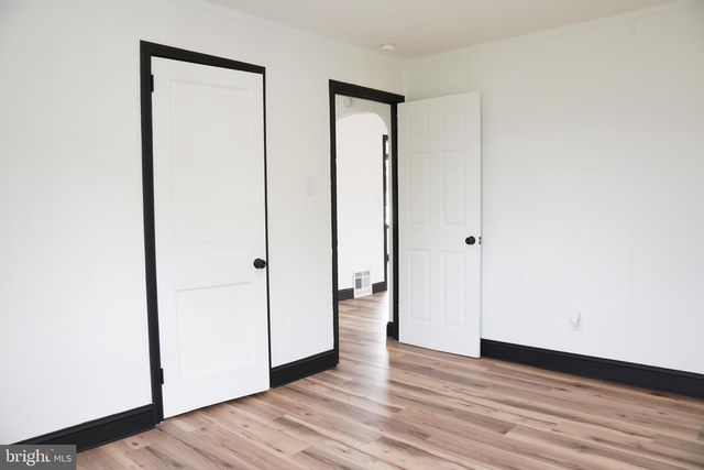 1421 FAYETTE AVE, Reading, PA 19607