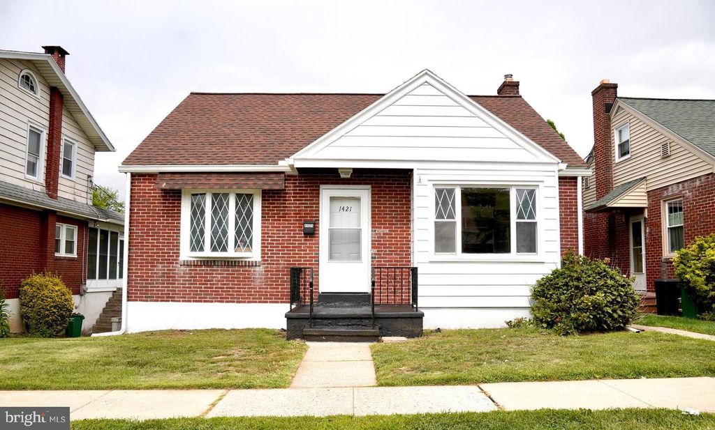 1421 FAYETTE AVE, Reading, PA 19607