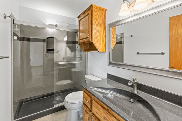 310 W FERNDALE Drive, Council Bluffs, IA 51503