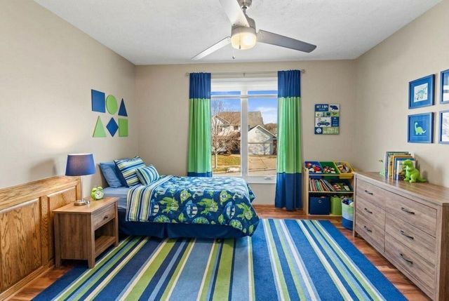 310 W FERNDALE Drive, Council Bluffs, IA 51503