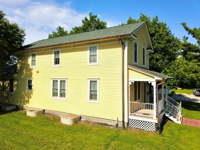 1316 4th Avenue, Grinnell, IA 50112