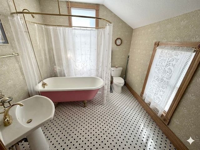 1316 4th Avenue, Grinnell, IA 50112