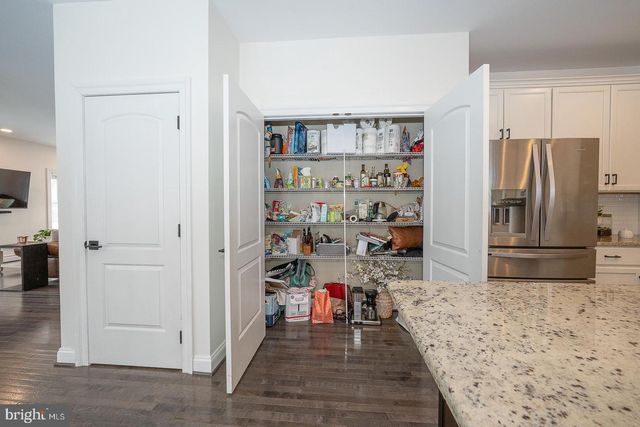 1419 S POTTSTOWN PIKE, West Chester, PA 19380