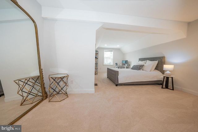 1419 S POTTSTOWN PIKE, West Chester, PA 19380