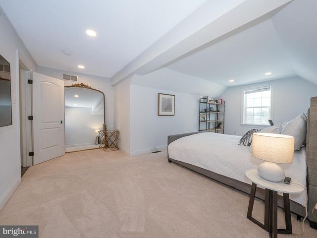 1419 S POTTSTOWN PIKE, West Chester, PA 19380