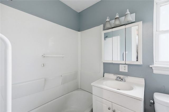 945 Vernon Drive, Dayton, OH 45402