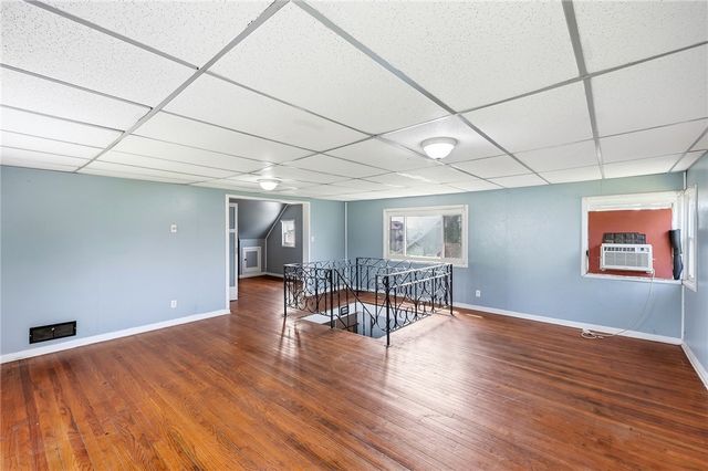 945 Vernon Drive, Dayton, OH 45402