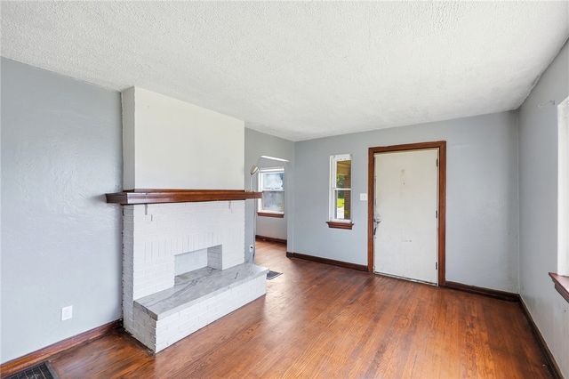 945 Vernon Drive, Dayton, OH 45402